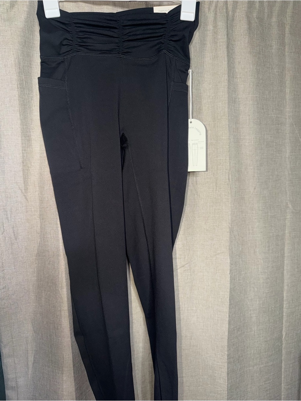 High-Waist Black Ruched Blogilates Leggings with Side Pockets